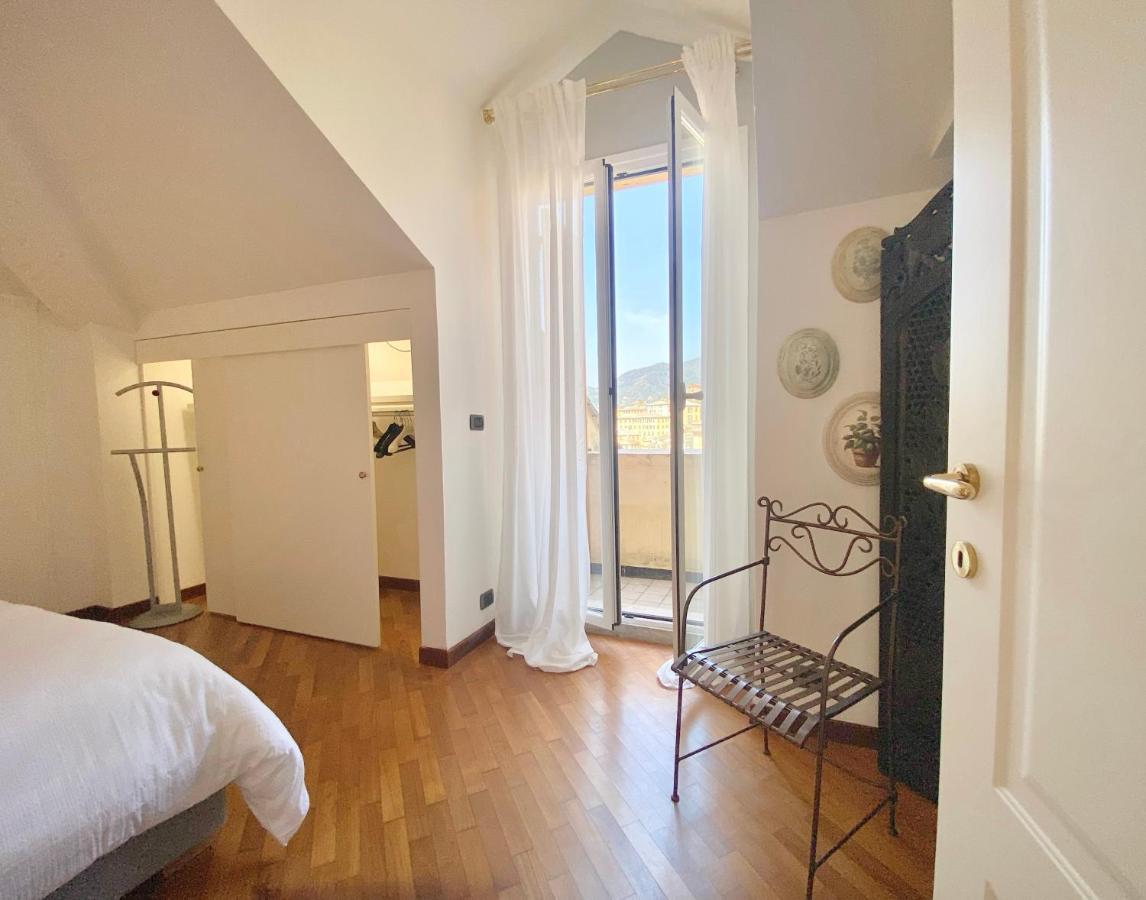 Casaviva - Central Seaview Penthouse In คาโมยลี ภายนอก รูปภาพ