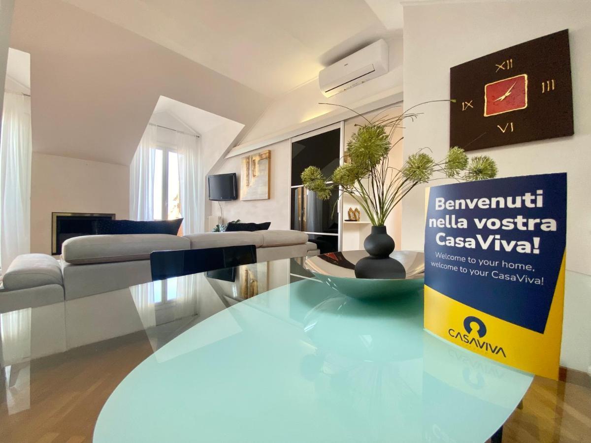 Casaviva - Central Seaview Penthouse In คาโมยลี ภายนอก รูปภาพ