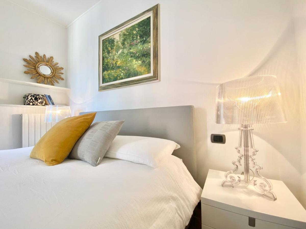 Casaviva - Central Seaview Penthouse In คาโมยลี ภายนอก รูปภาพ
